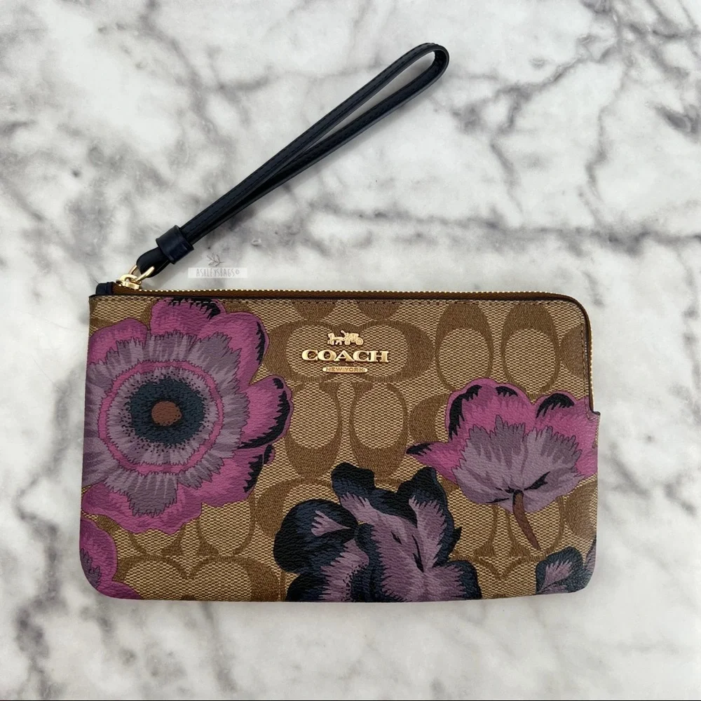 Coach Large Corner Zip Wristlet Wallet In Signature Canvas Kaffe Fassett Print